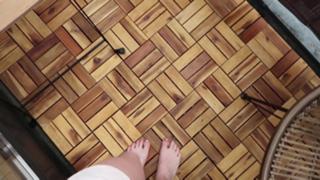 Kelly Svirakova feet photo thumbnail