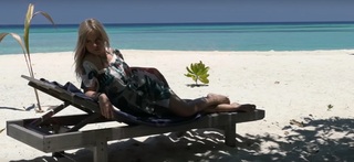 Kelly Svirakova feet photo thumbnail