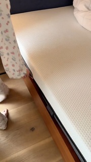 Kelly Svirakova feet photo thumbnail