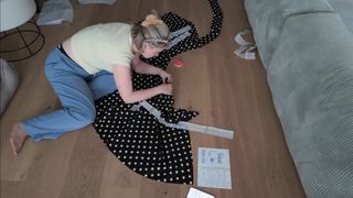 Kelly Svirakova feet photo thumbnail