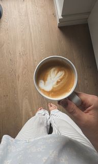 Kelly Svirakova feet photo 6