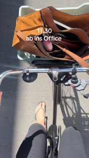Kelly Svirakova feet photo 2