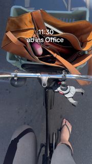 Kelly Svirakova feet photo 1