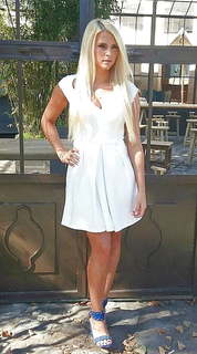 Kelly Vedovelli feet photo thumbnail