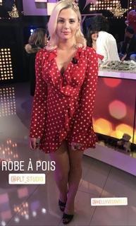 Kelly Vedovelli feet photo thumbnail