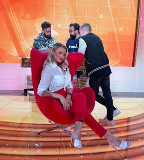 Kelly Vedovelli feet photo thumbnail