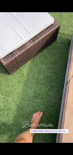 Kelly Vedovelli feet photo thumbnail