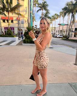 Kelly Vedovelli feet photo thumbnail