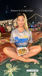 Kelly Vedovelli feet photo thumbnail
