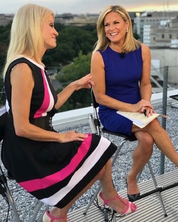 Kellyanne Conway feet photo thumbnail