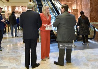 Kellyanne Conway feet photo thumbnail
