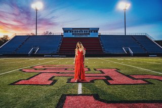 Kelsea Ballerini feet photo thumbnail