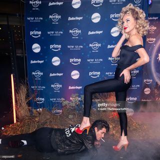 Kelsea Ballerini feet photo thumbnail