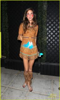 Kelsey Asbille feet photo thumbnail
