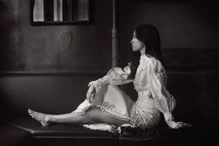 Kelsey Asbille feet photo thumbnail