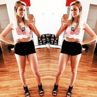 Kelsey Cook feet photo thumbnail