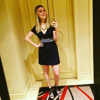 Kelsey Cook feet photo thumbnail