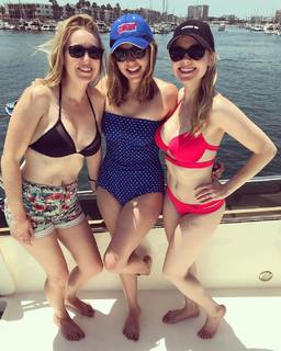 Kelsey Cook feet photo thumbnail