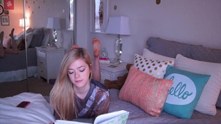 Kelsey Impicciche feet photo 9