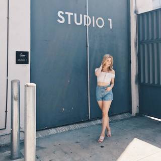 Kelsey Impicciche feet photo 8