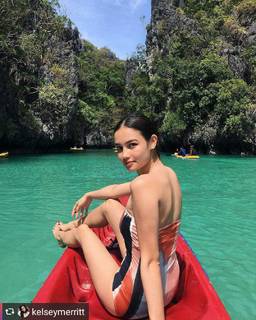 Kelsey Merritt feet photo thumbnail