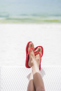 Kelsey Merritt feet photo thumbnail