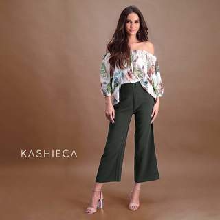 Kelsey Merritt feet photo thumbnail