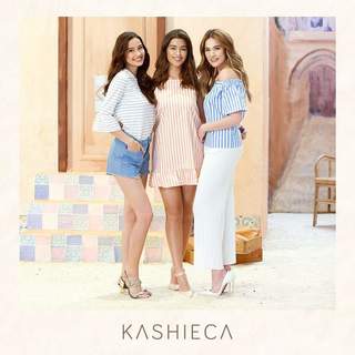 Kelsey Merritt feet photo thumbnail