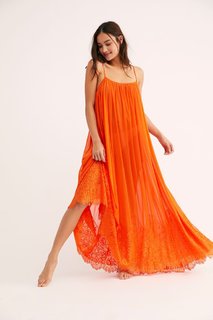 Kelsey Merritt feet photo thumbnail