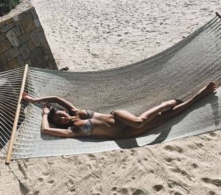 Kelsey Merritt feet photo thumbnail