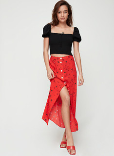 Kelsey Merritt feet photo thumbnail