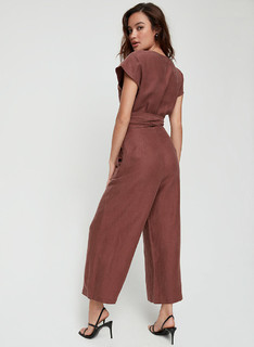 Kelsey Merritt feet photo thumbnail