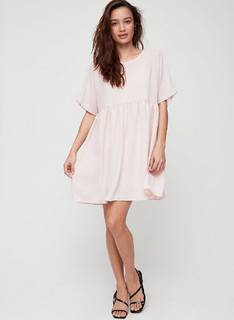 Kelsey Merritt feet photo thumbnail