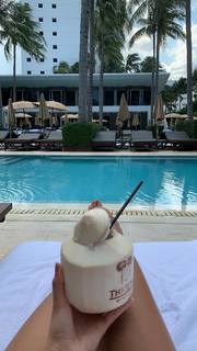 Kelsey Merritt feet photo thumbnail