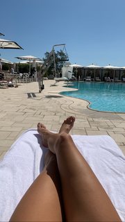 Kelsey Merritt feet photo thumbnail