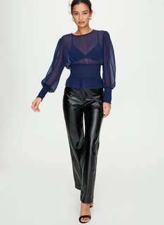 Kelsey Merritt feet photo thumbnail