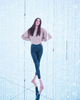 Kelsey Merritt feet photo thumbnail