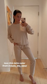 Kelsey Merritt feet photo thumbnail