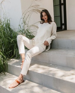 Kelsey Merritt feet photo thumbnail