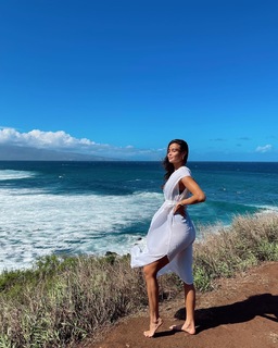 Kelsey Merritt feet photo thumbnail