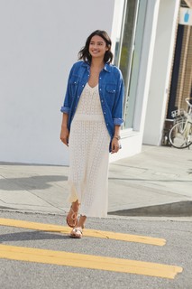 Kelsey Merritt feet photo thumbnail