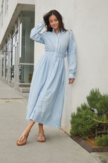 Kelsey Merritt feet photo thumbnail