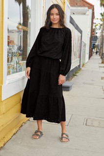 Kelsey Merritt feet photo thumbnail