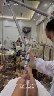 Kelsey Merritt feet photo thumbnail