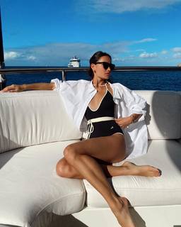 Kelsey Merritt feet photo thumbnail