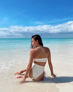 Kelsey Merritt feet photo thumbnail