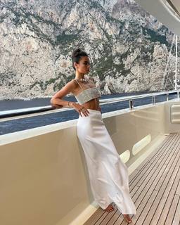 Kelsey Merritt feet photo thumbnail