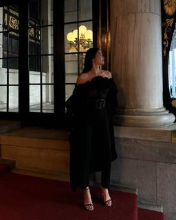 Kelsey Merritt feet photo thumbnail