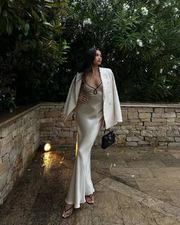 Kelsey Merritt feet photo thumbnail