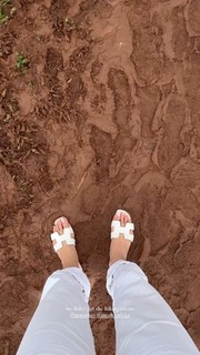 Kelsey Merritt feet photo thumbnail